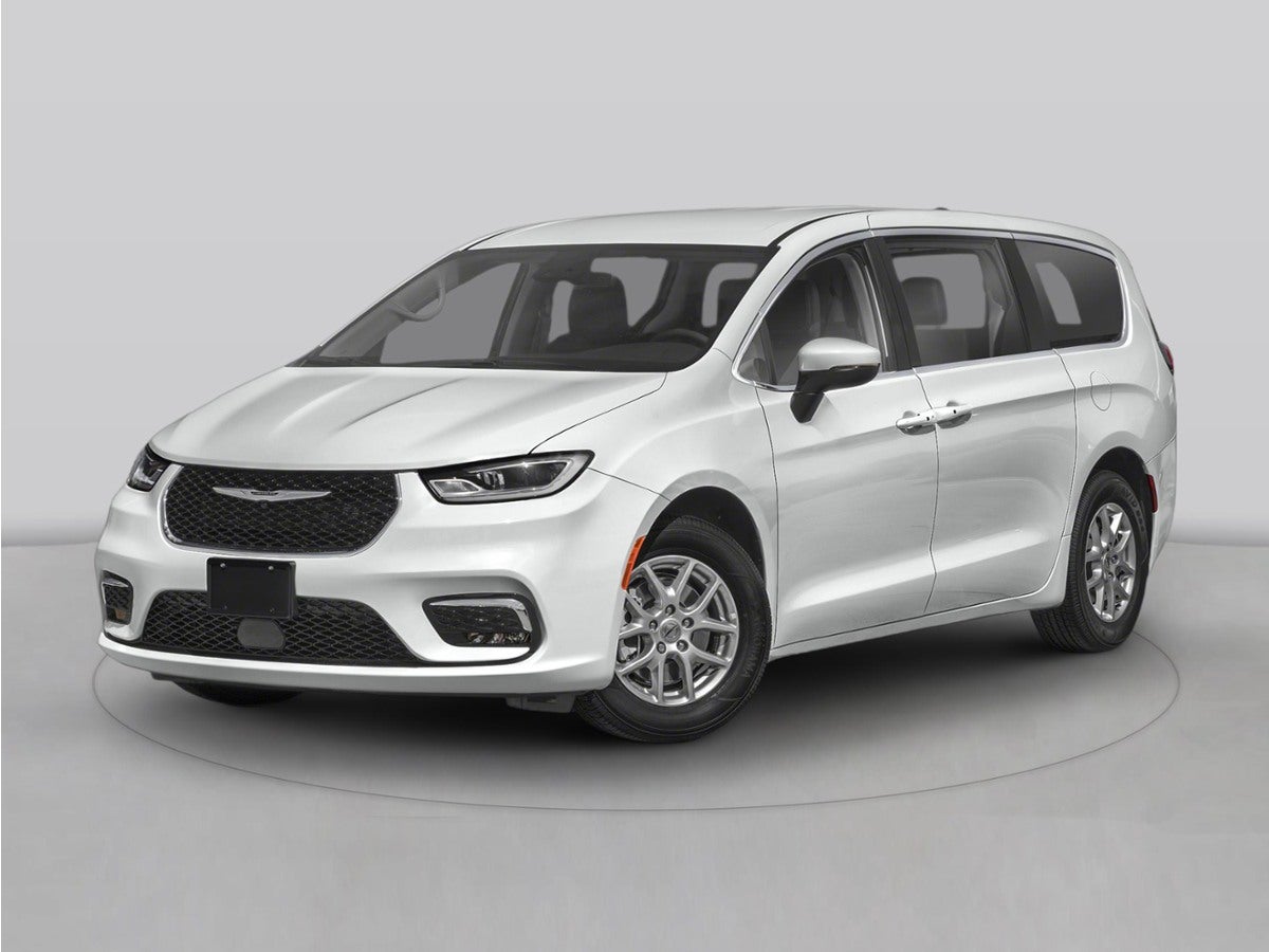 2024 Chrysler Pacifica Touring L in Blue Pearl — front three-quarter view