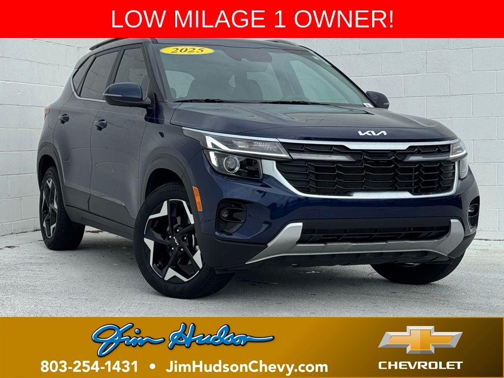 2025 Kia Seltos EX in Ocean Blue — front three-quarter view