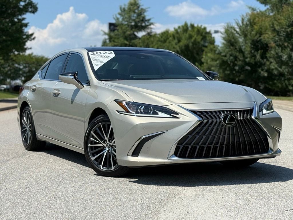 2022 Lexus ES — side profile view